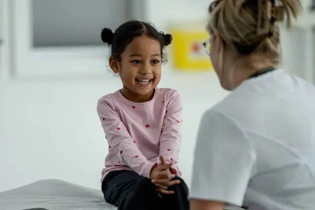 WHAT SHOULD I GIVE MY CHILD FOR A SORE THROAT? A PHARMACIST MOM EXPLAINS